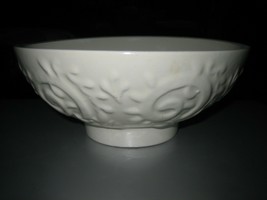 Vintage Haeger Pottery USA Ceramic White Bowl Planter #102 - £25.42 GBP
