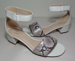 Clarks Size 9 M Caroleigh Anya White Snake Print Sandals New Women&#39;s Shoes - £94.17 GBP