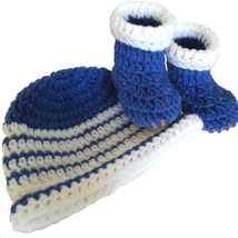 Newborn Booties and Striped Hat set in Blue White - £19.65 GBP