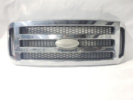 Grille Has Some Chrome Bubbling OEM 2005 Ford F250 F35090 Day Warranty! ... - £83.57 GBP