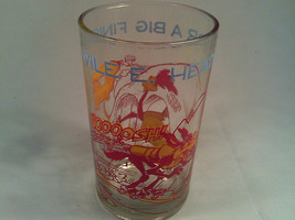 [Q16] &quot;Wile E Heads For A Big Finish!!&quot; 8 Oz Glass 1974 Warner Bros Roadrunner - £12.74 GBP