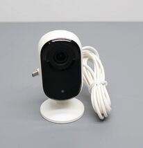 Arlo Essential VMC2060 1-Camera Indoor Wired HD Security Camera (2nd Gen) image 2