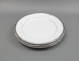 Mikasa L3510 Hyde Park Platinum Scalloped Rim 10.75" Dinner Plates Set of 3 - £40.09 GBP