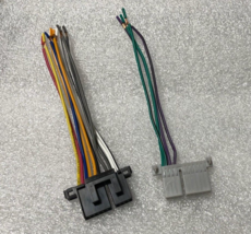 Wiring harness replacement stereo plugs for some 1988+ GM factory original radio - £11.76 GBP