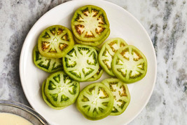 50 Seeds Fried Green Tomato Juicy Vegetable Edible Beautiful Garden Fresh USA Ga - $12.49