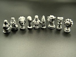 Monopoly Lot of 9 Tokens - Games of Thrones theme figures Set-1 - $19.80