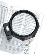 Iluminated Magnifier - $618.98 MXN