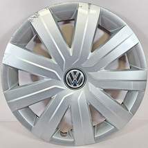 ONE 2015-2016 Volkswagen Jetta S # 61594 15" 9 Spoke Hubcap / Wheel Cover USED - $48.99
