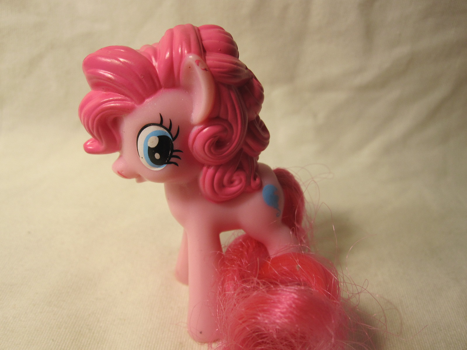2011 My Little Pony figure: Pinkie PIe , hard - £2.35 GBP