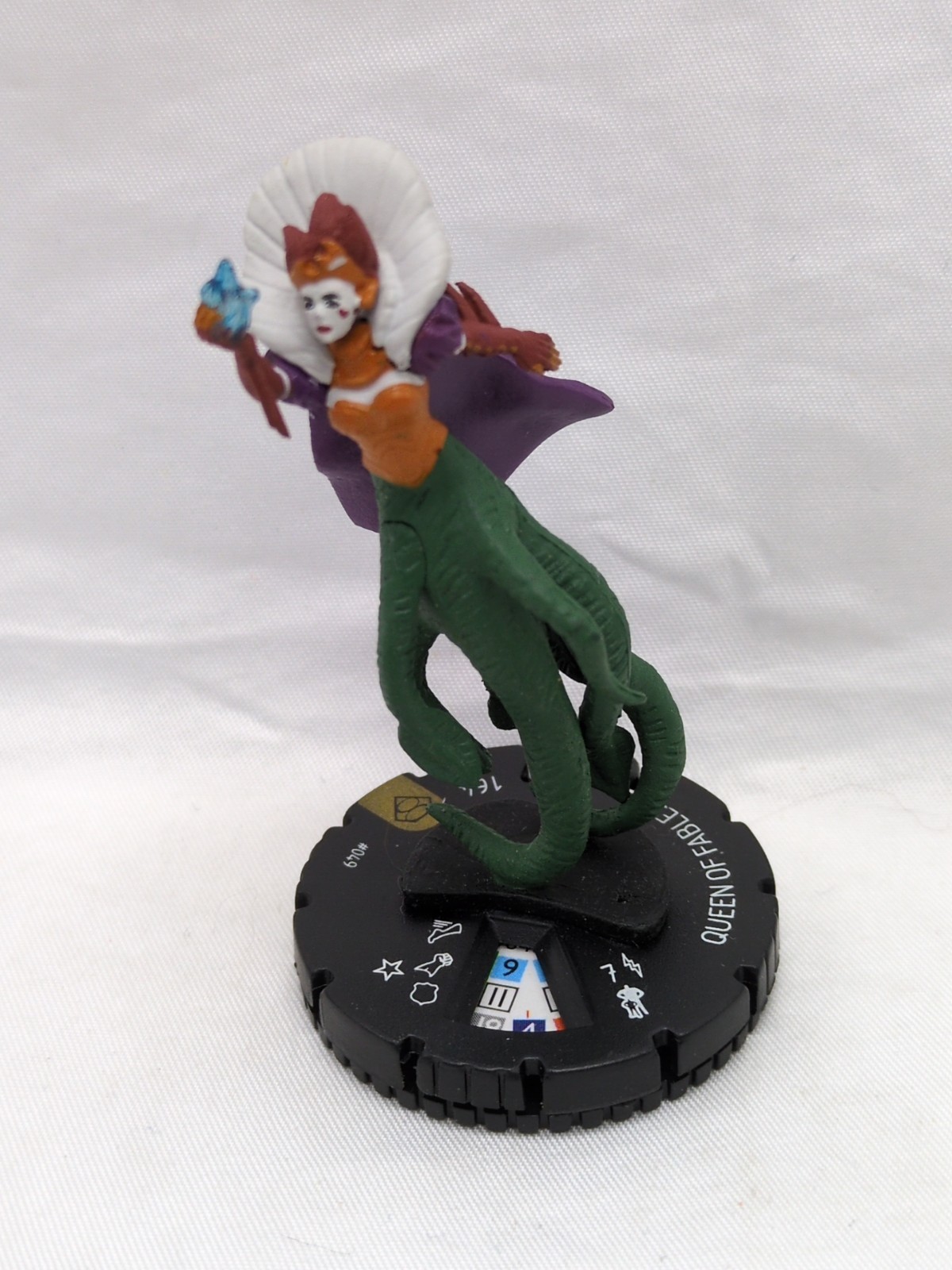 *No Cards* Queen Of Fables Super Rare Heroclix - $9.89