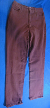 GLORIA VANDERBILT PLUM AMANDA STYLE MISSY MID WAIST PANTS 8 - $20.65