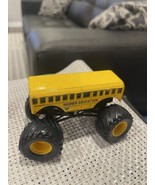 Hot Wheels Monster Jam HIGHER EDUCATION Truck 1:64 - $151.42 MXN