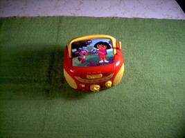 Vtg 2004 Dora The Explorer Mini Boombox Radio &amp; Cassette Player Model #DTE200 - £24.12 GBP