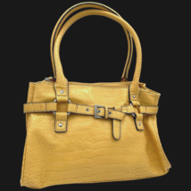 croft and barrow yellow crocodile print faux leather shoulder bag - $550.53 MXN