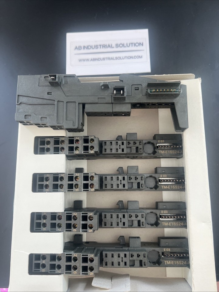 SIEMENS TERMINAL MODULE 6ES7-193-4CA20-0AA0.  Lot Of 5. NEW!! - $99.95