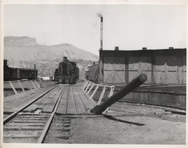 Denver And Rio Grande Locomotive Proceeding On Turntable Durango Co 8x 10 Photo - £10.40 GBP