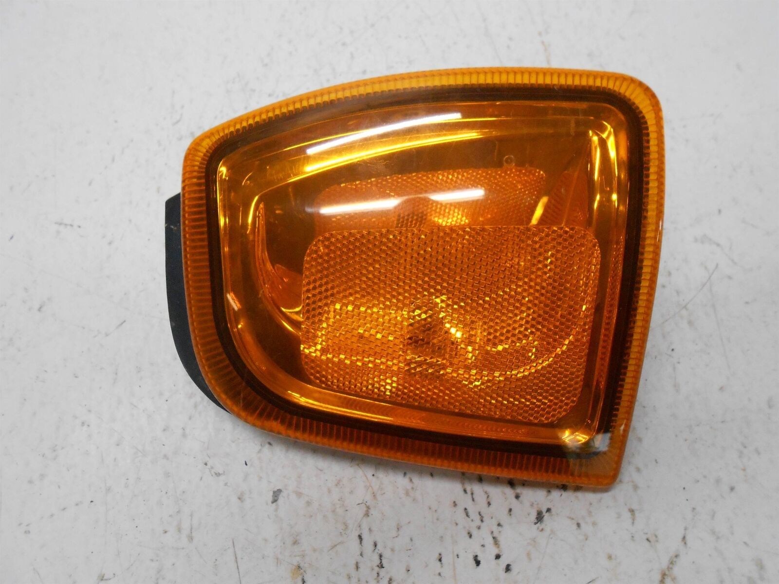 2001-2005 Ford Ranger Right Passenger RH Corner Turn Signal Light Blinker - $21.99