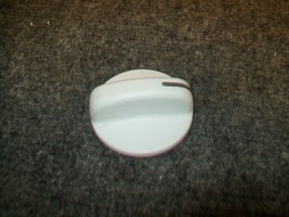 WP9752405FW WHIRLPOOL RANGE OVEN KNOB WHITE - $10.50