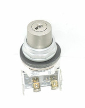 Allen Bradley 800T-H4812 Lock Cylinder Switch With Ab 800T-XD1 Contact Block - £39.78 GBP