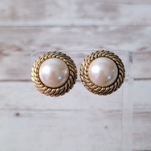 Vintage Ports Clip On Earrings Gold Tone &amp; Faux Pearl - £15.46 GBP