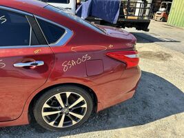 Driver Left Quarter Panel Sedan Fits 16-18 ALTIMA 104955432 - $396.62