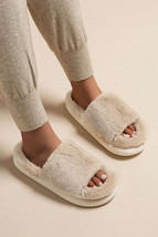 Chestnut Furry Open Toe Thick Sole Slippers - $182.97 MXN
