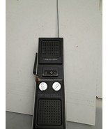 One Realistic TRC-180 3-Channel 2-Watt CB Radio Walkie Talkie - PARTS OR... - $246.77 MXN