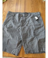 A&amp;I Modern Stretch Size 40 Gray Men&#39;s Shorts - $54.31 CAD