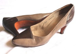 Vtg BALLY SUISSE BELLEZZA  Leather Low Heel Shoes Size: 3.5 1/2 D - $14.85