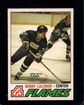 1977-78 O-PEE-CHEE #313 Bobby Lalonde Nm Flames Nicely Centered *X111023 - £4.26 GBP