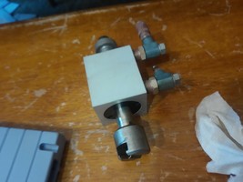 Compact Heavy Duty Double Rod End Cylinder 1/2&quot; Stroke, 1-1/8&quot; Bore BFHD... - $20.89