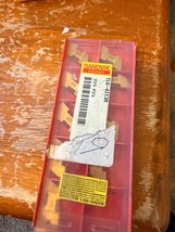 NEW LOT of 9 Sandvik Carbine Inserts Lathe Groove # TLG-4213R / 225 P25 - $85.49