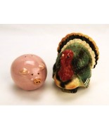 Lot of 2 Novelty Spice Shakers, Mismatched, Pig &amp; Turkey, Vintage Porcelain - $275.57 MXN