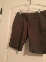 Old Navy Perfect Bermudas Women&#39;s Brown Casual Shorts Zip &amp; Button Size 2 - £29.95 GBP