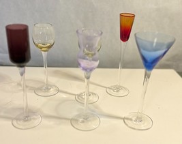Vtg HandBlown Stem Cordial Glasses Set Of 6 Beautiful Colors Between 6&quot;-7&quot; Tall - £41.36 GBP