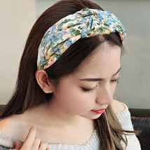 New Minimalist Floral Wide Fabric Headband - £4.38 GBP