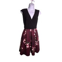 FLEUR AND STONE Womens Size 2 Surplice Wrap Dress Floral Skirt Back Zip - £13.45 GBP