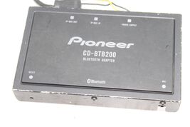 PIONEER CD-BTB200 BLUETOOTH ADAPTER E6402 image 2