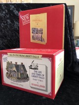 Liberty Falls 1998 - Rev. Muir&#39;s Cottage with &#39;Life &amp; Times&#39; Book - WK6 - $12.50