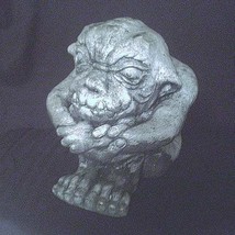 Gargoyle Gremlin Crouching Gothic Medieval Fantasy Yard Garden Home Art Decor - £40.06 GBP