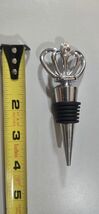 VTG Wedding Star Silver Metal Wine Bottle Stopper Queen Crown - $11.88