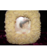MINIATURE BIEGE BEADWORK  PICTURE FRAME by 1988 United Design Corp - £5.39 GBP