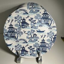 SHABBY CHIC 4 Melamine Blue Willow Asian Pagoda 11&quot; Dinner Plates New - $51.52 CAD