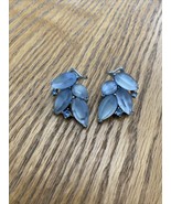 VINTAGE LISNER Light Blue &amp; RHINESTONE CLIP ON EARRINGS SILVER TONE 1 1/2&quot; - $746.05 MXN