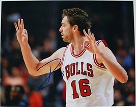 Pau Gasol Signed Autographed Glossy 11x14 Photo - Chicago Bulls - £39.55 GBP
