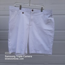Lee Comfort Waistband  Stretch Womens Shorts Size 18 White Bermuda Chino... - £15.64 GBP