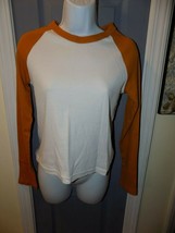 H &amp; M Divided Ribbed 2 Tone Long Sleeve Shirt Size M Women&#39;s EUC - £14.58 GBP