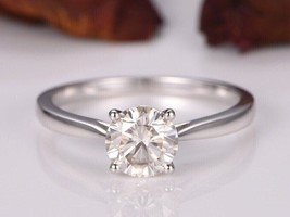 White Moissanite 1.50Ct Round Cut 14k White Gold Finish Engagement Ring Size 5.5 - £93.67 GBP