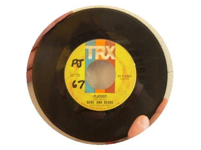 Gene Et Debbe 45 Record Ill Come Course Et Playboy - $22.48