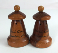 Vintage Bridal Cave Camdenton MO Wooden Lighthouse Salt &amp; Pepper Shakers - €8,37 EUR
